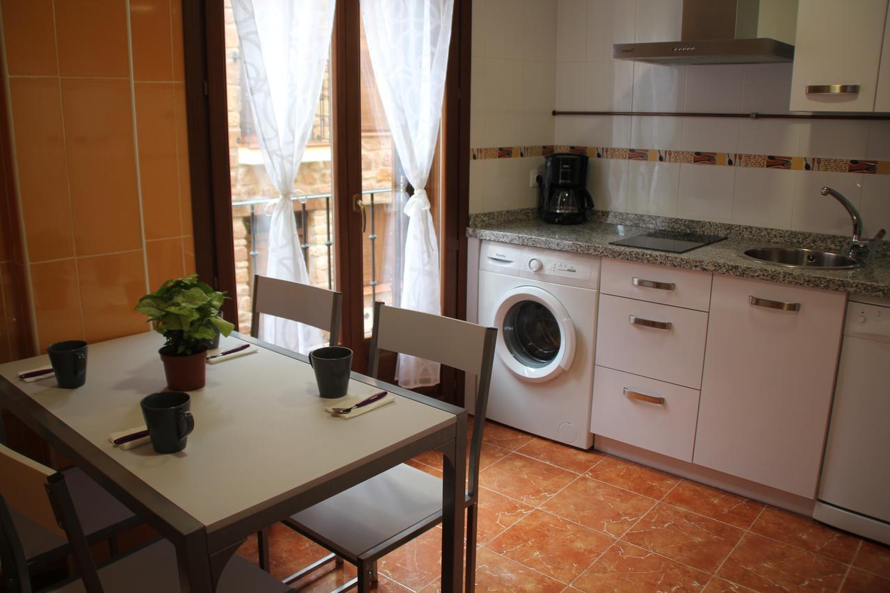 Apartamentos San Lazaro Ezcaray Eksteriør billede