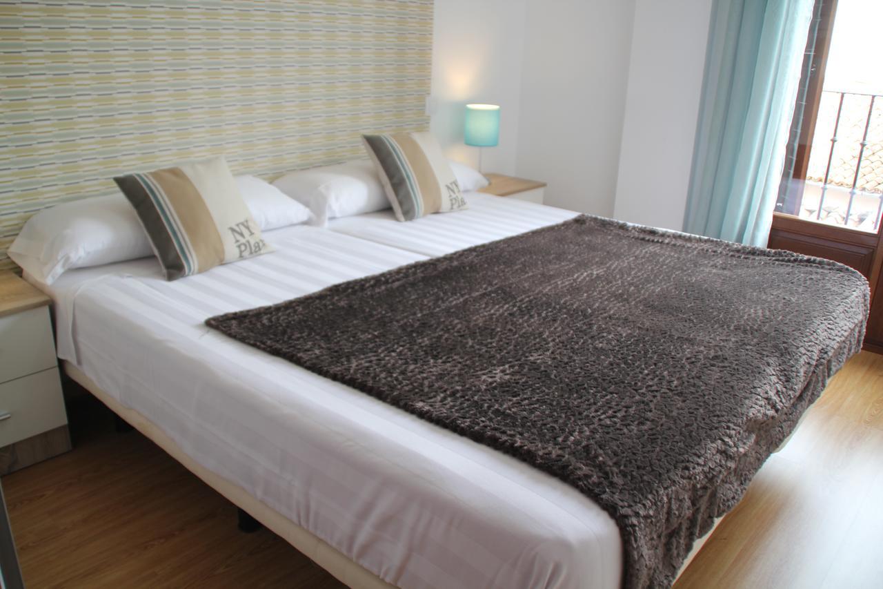 Apartamentos San Lazaro Ezcaray Eksteriør billede
