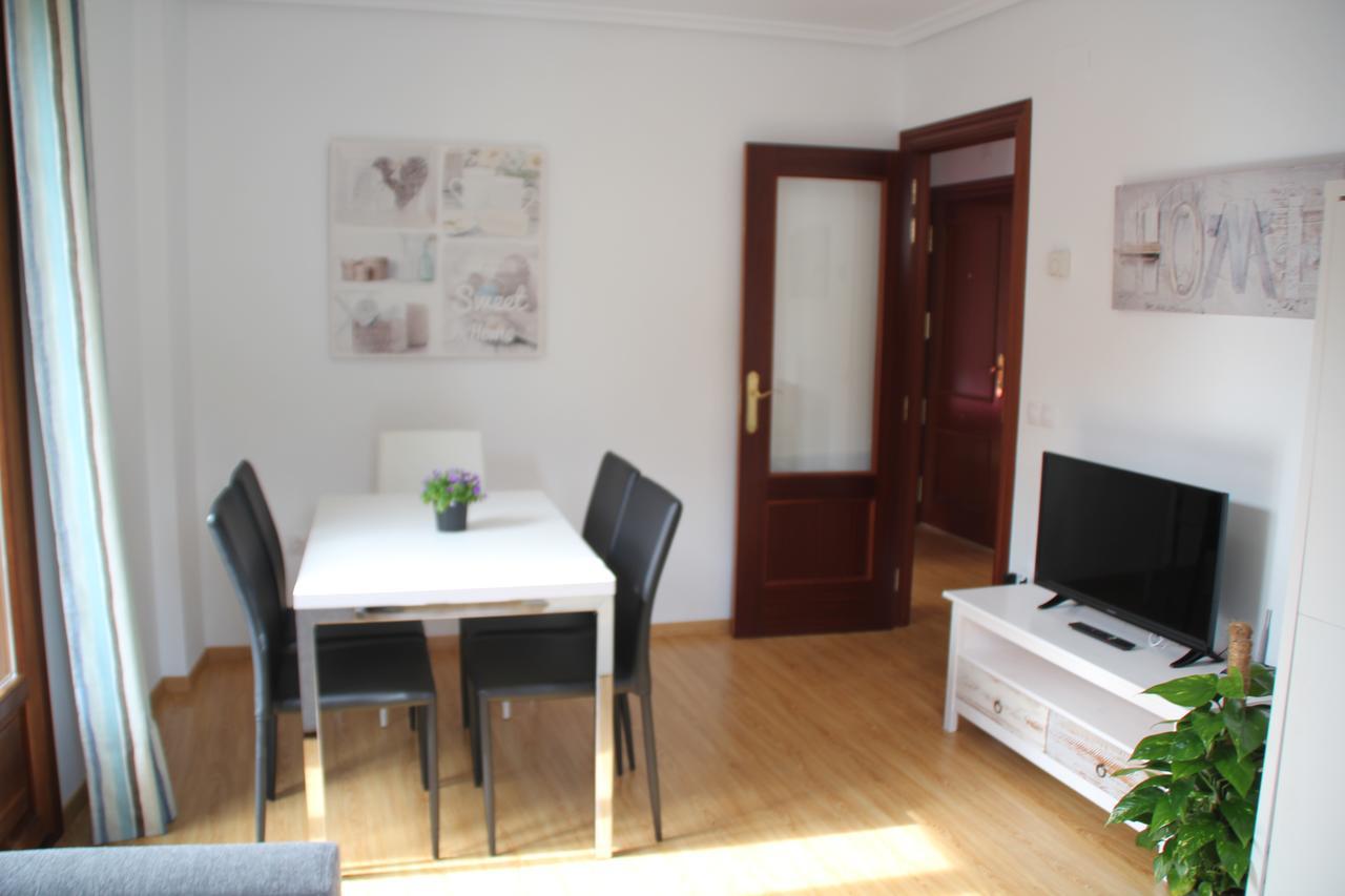 Apartamentos San Lazaro Ezcaray Eksteriør billede